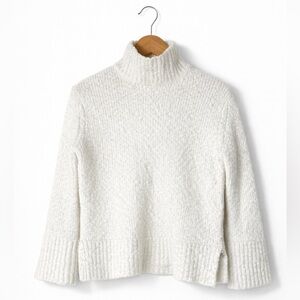 Vince Ivory Mock Neck Textured Knit Sweater Women’s M Cozy Pullover Crop Wool